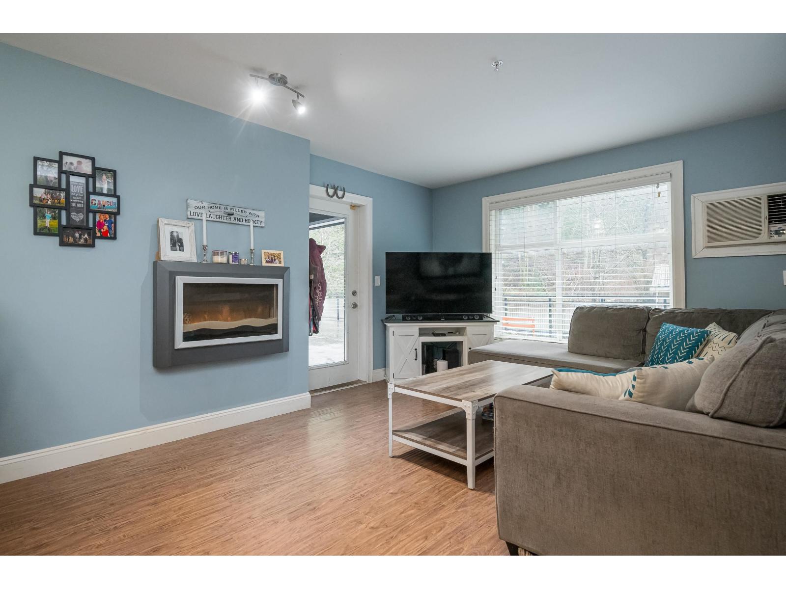 107 45640 Alma Avenue, Vedder Crossing, Chilliwack, British Columbia  V2R 0P8 - Photo 3 - R3086666