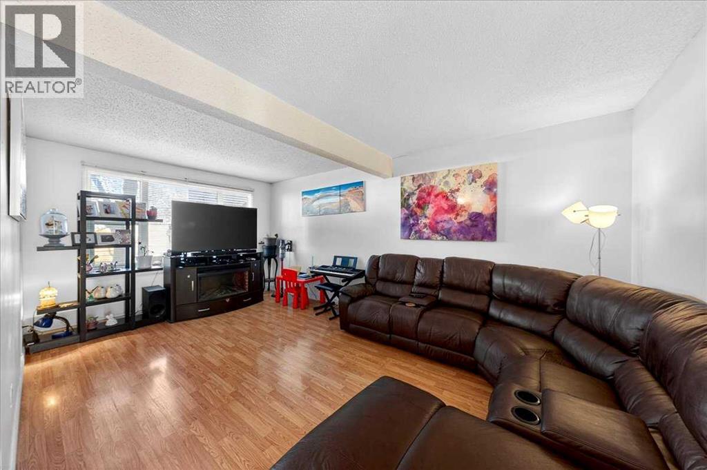 14, 7519 41 Avenue Nw, Calgary, Alberta  T3B 1X5 - Photo 5 - A2279342