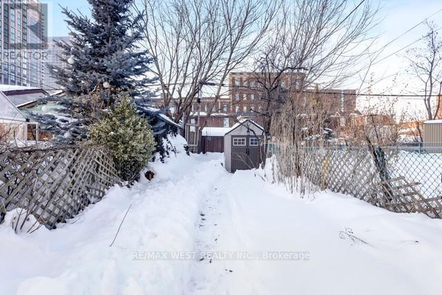 524 Gladstone Avenue, Toronto, Ontario  M6H 3J2 - Photo 22 - W12758744