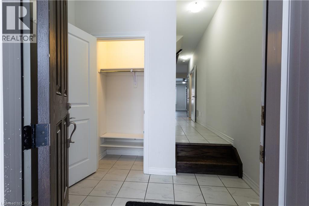 8 Grassbourne Avenue, Kitchener, Ontario  N2R 0R1 - Photo 2 - 40802988