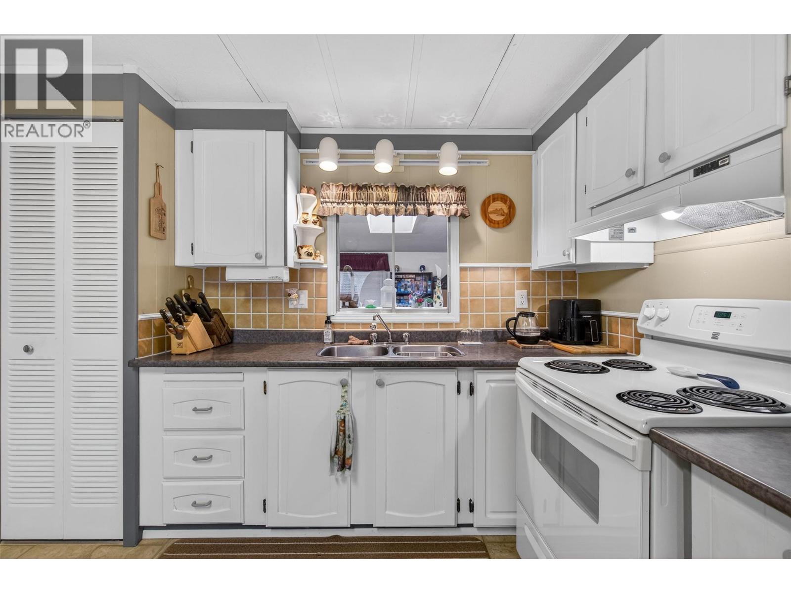 136 Meadow Crescent Unit# 39, Enderby, British Columbia  V0E 1V0 - Photo 8 - 10374783