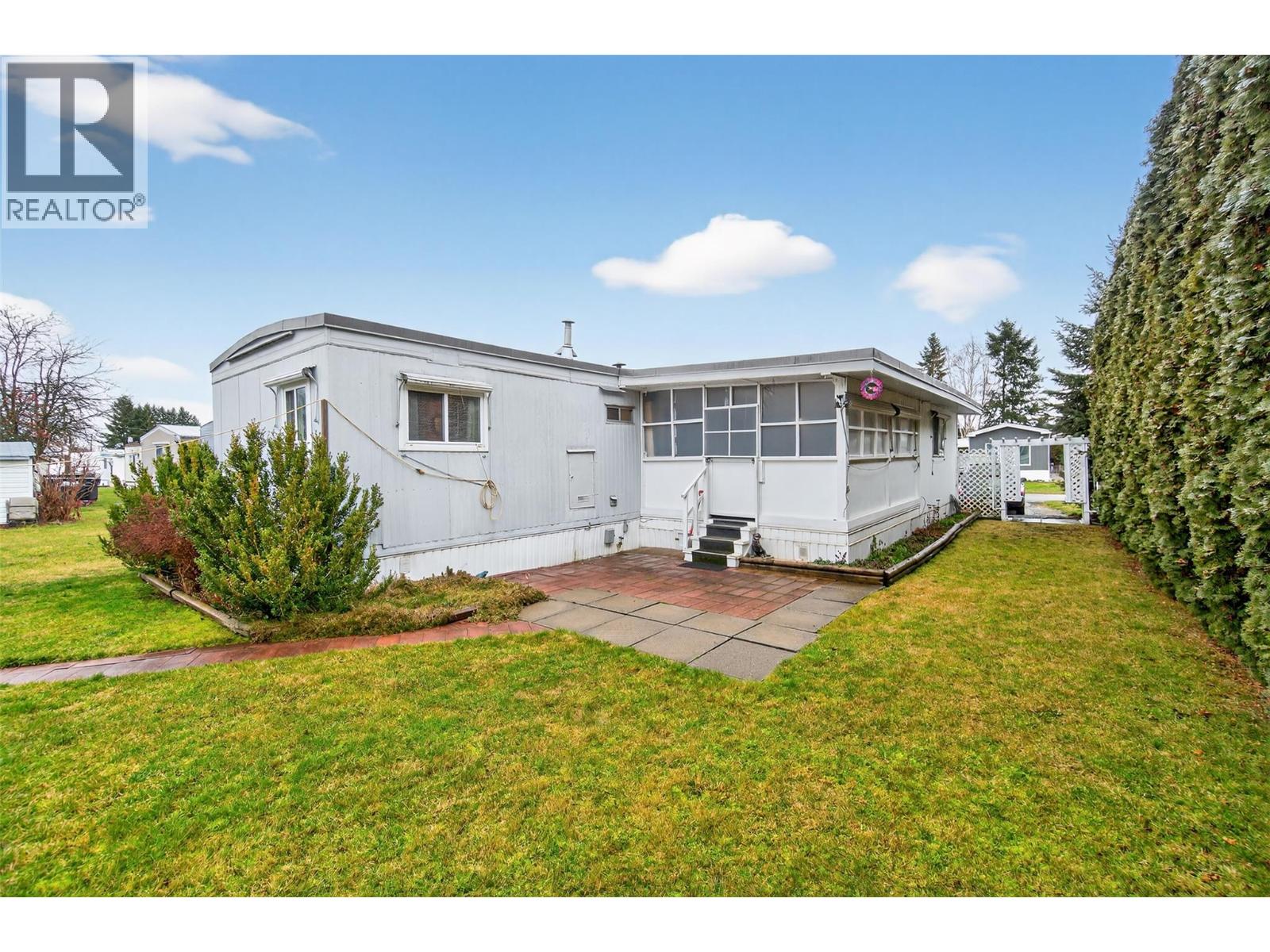 136 Meadow Crescent Unit# 39, Enderby, British Columbia  V0E 1V0 - Photo 2 - 10374783