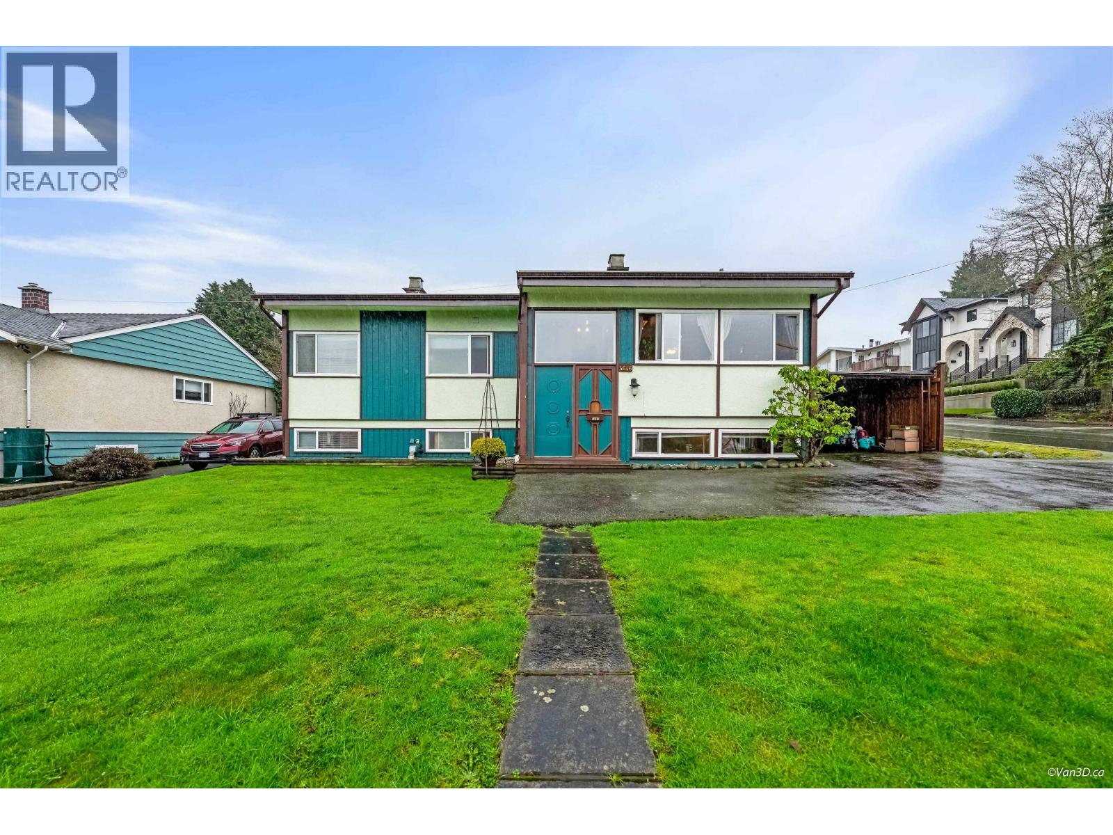 4646 Charlotte Court, Burnaby, British Columbia  V5G 2R8 - Photo 1 - R3086684