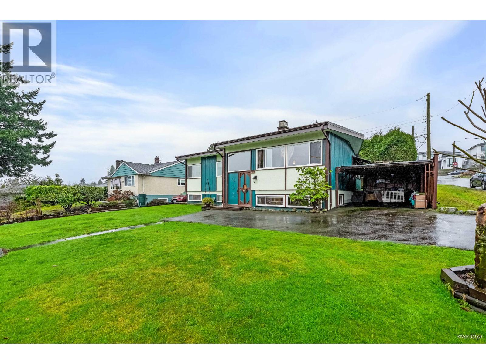 4646 Charlotte Court, Burnaby, British Columbia  V5G 2R8 - Photo 2 - R3086684