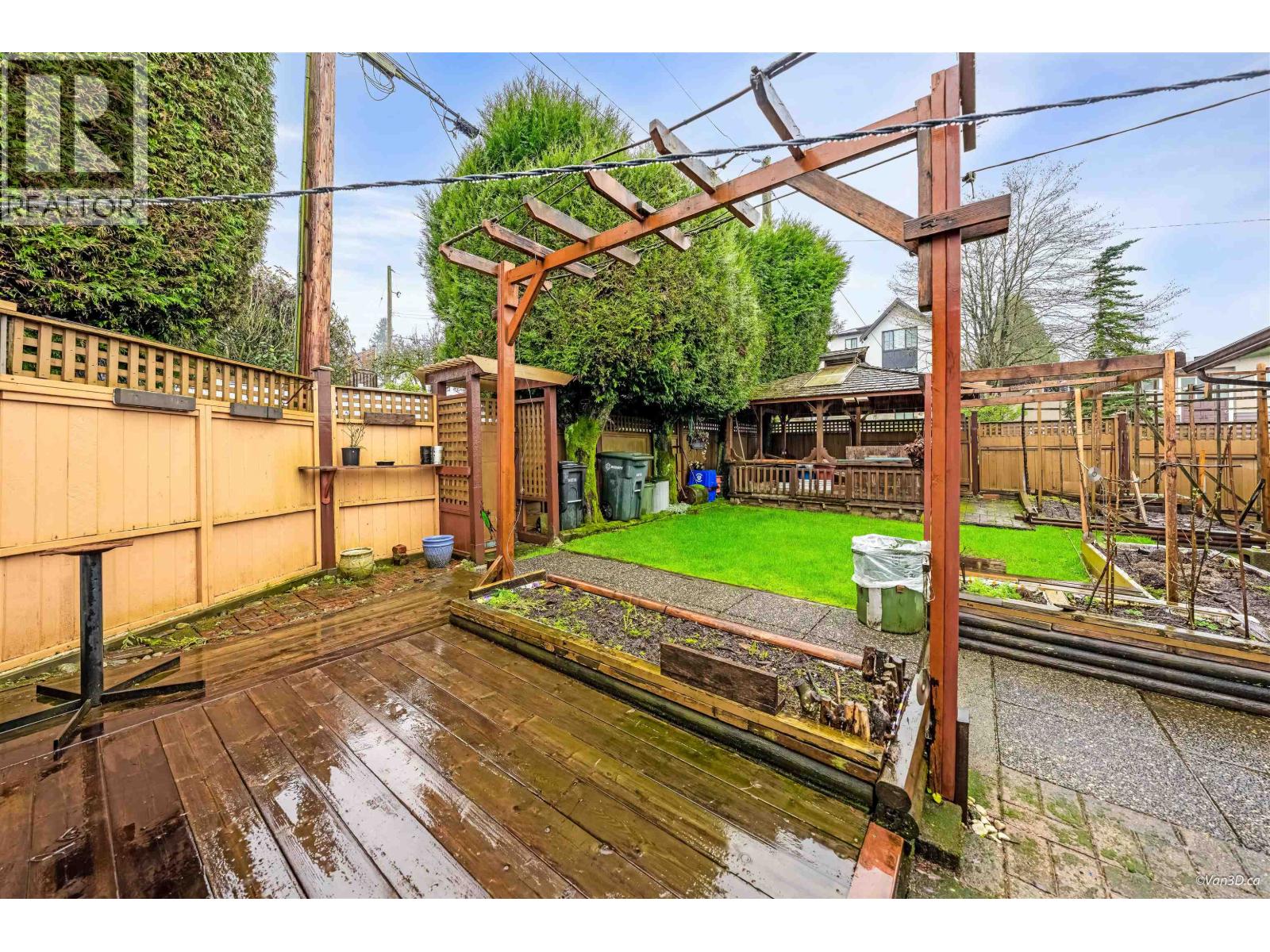 4646 Charlotte Court, Burnaby, British Columbia  V5G 2R8 - Photo 29 - R3086684