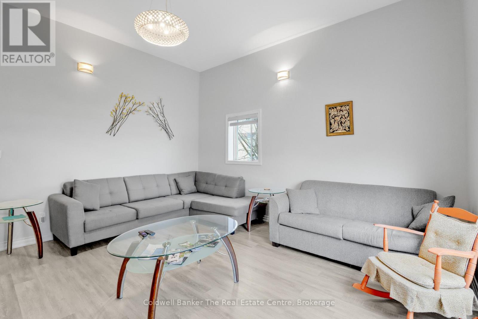 100 Readman Street, Gravenhurst, Ontario  P1P 1R2 - Photo 11 - X12759770