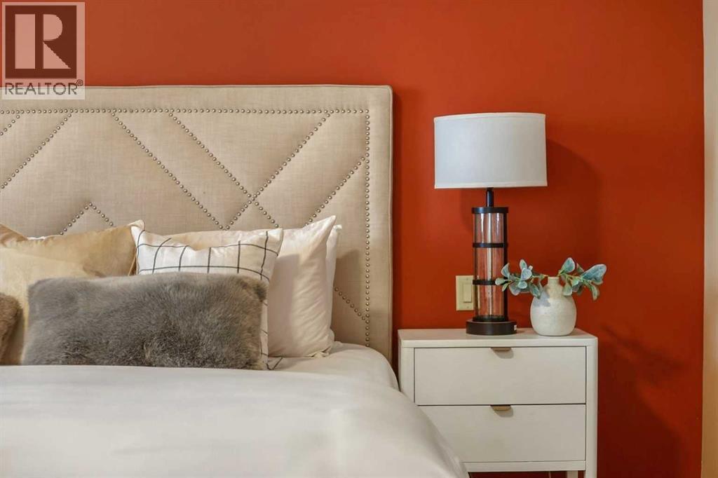 55 Billy Haynes Trail, Okotoks, Alberta  T1S 0P5 - Photo 11 - A2276830