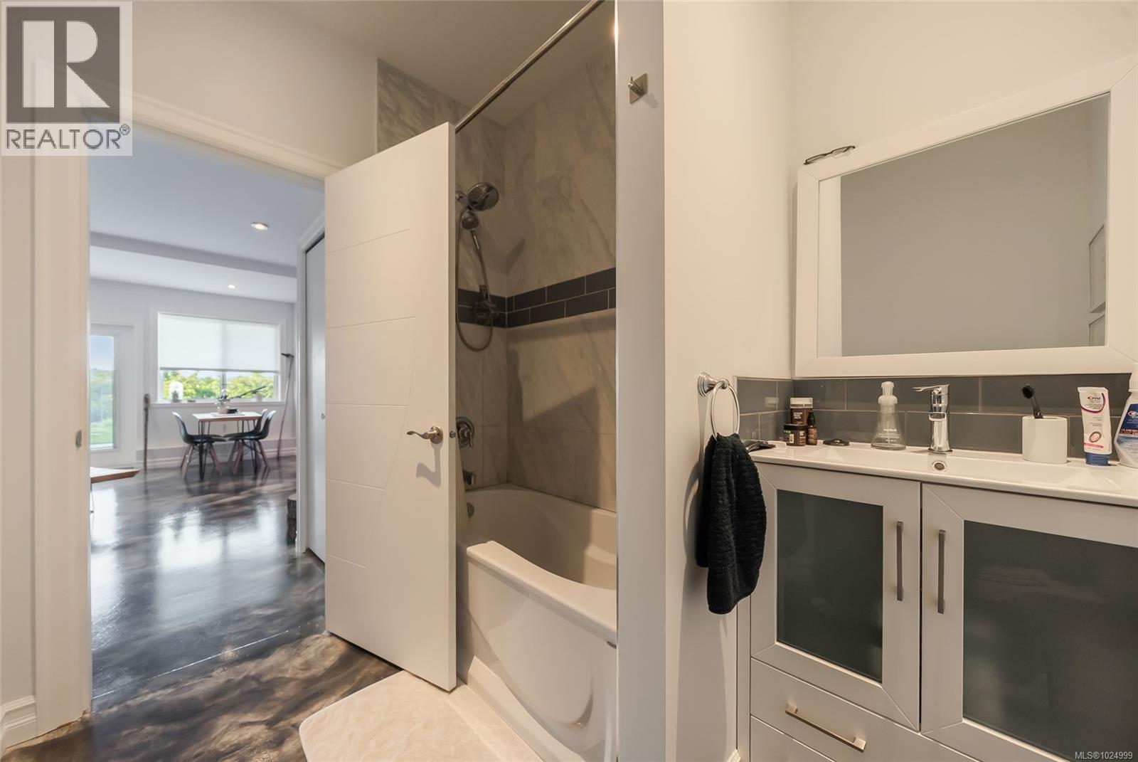 8578 Rumming Rd, Lantzville, British Columbia  V0R 2H0 - Photo 8 - 1024999