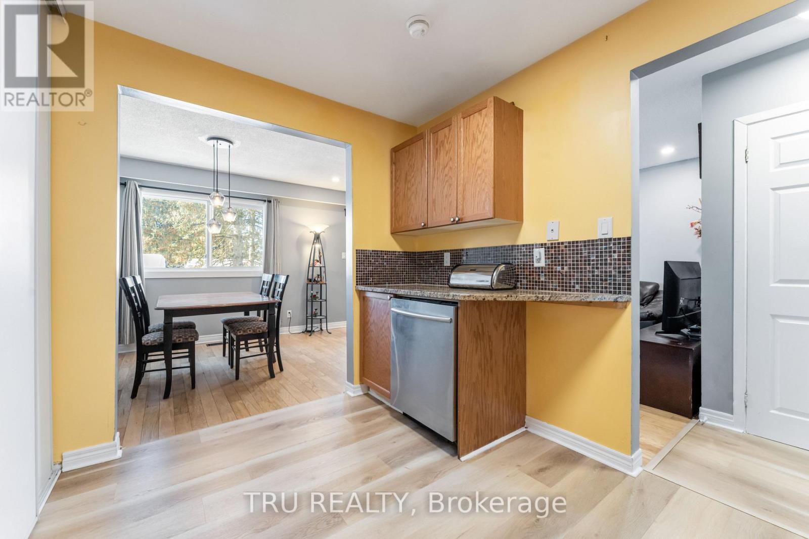 2 - 2960 Penny Drive, Ottawa, Ontario  K2B 6H5 - Photo 11 - X12759790