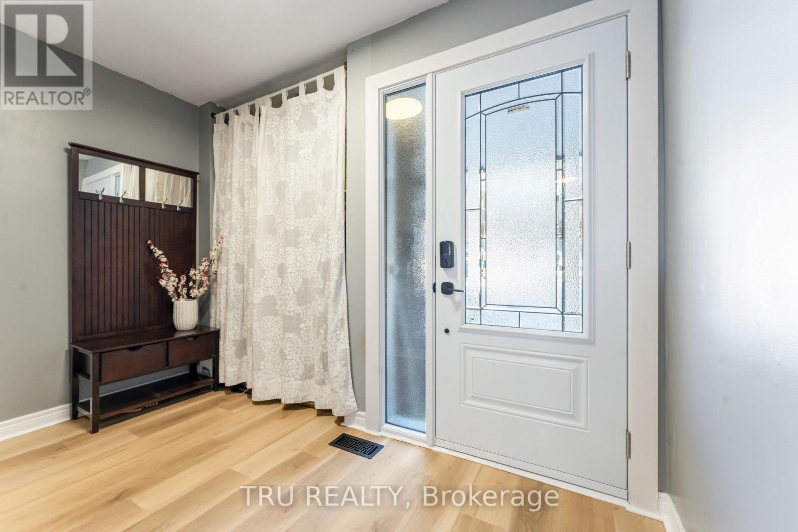 2 - 2960 Penny Drive, Ottawa, Ontario  K2B 6H5 - Photo 7 - X12759790