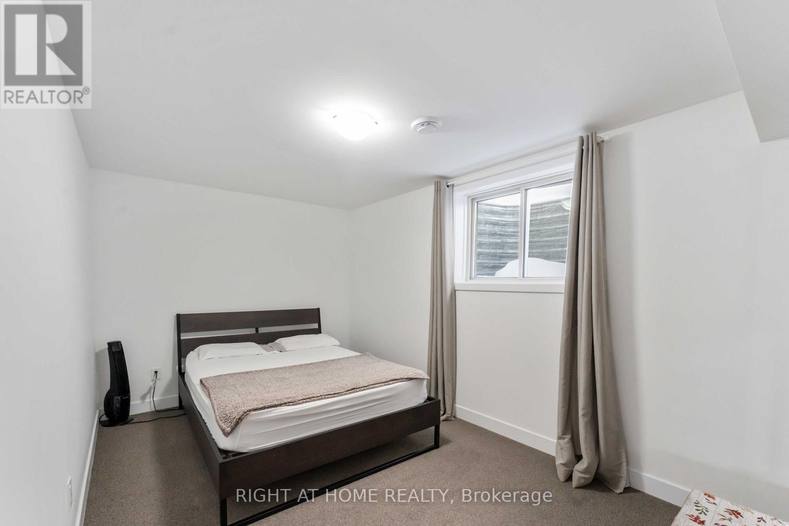 339 Shuttleworth Drive, Ottawa, Ontario  K1T 0T6 - Photo 15 - X12759794