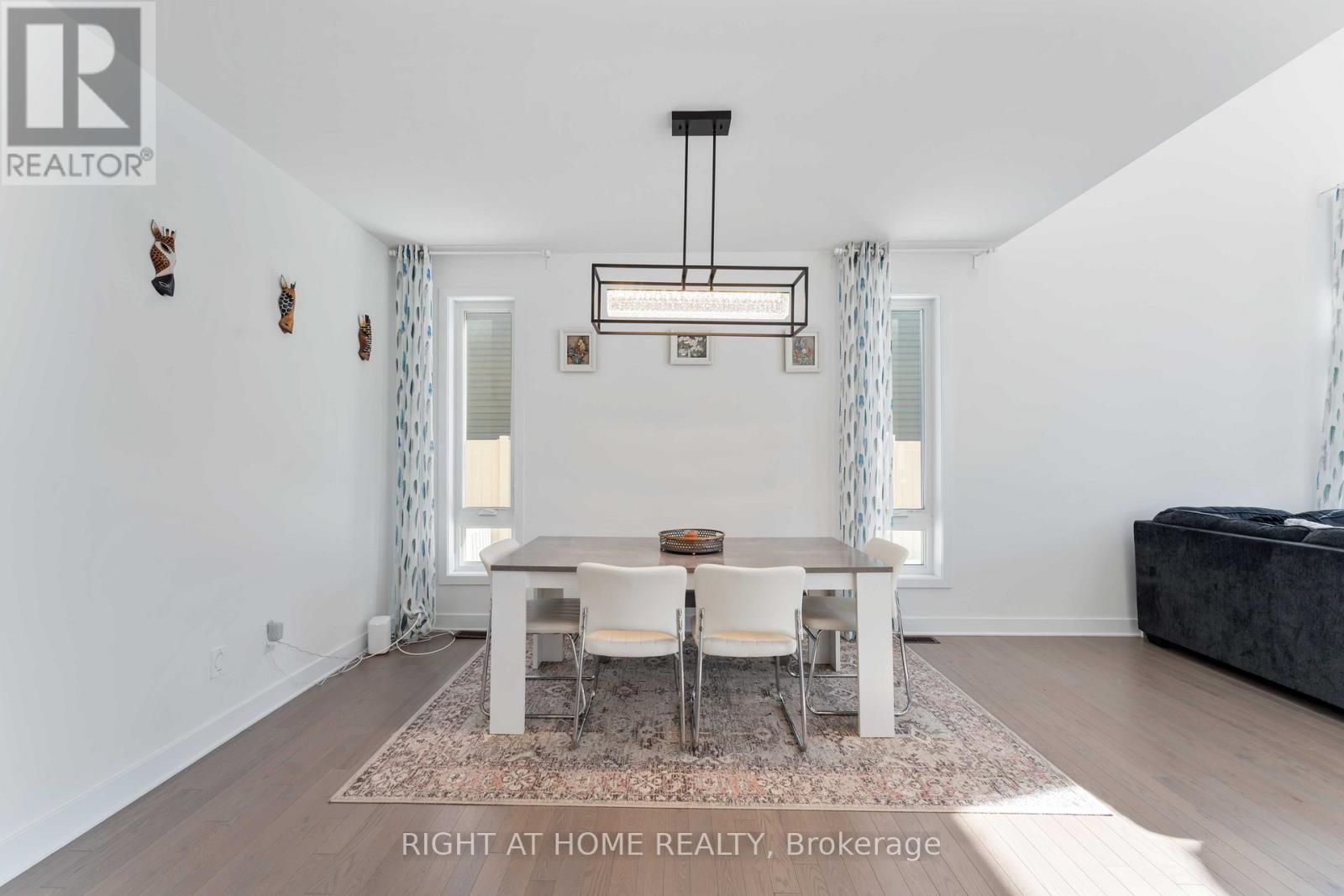 339 Shuttleworth Drive, Ottawa, Ontario  K1T 0T6 - Photo 48 - X12759794