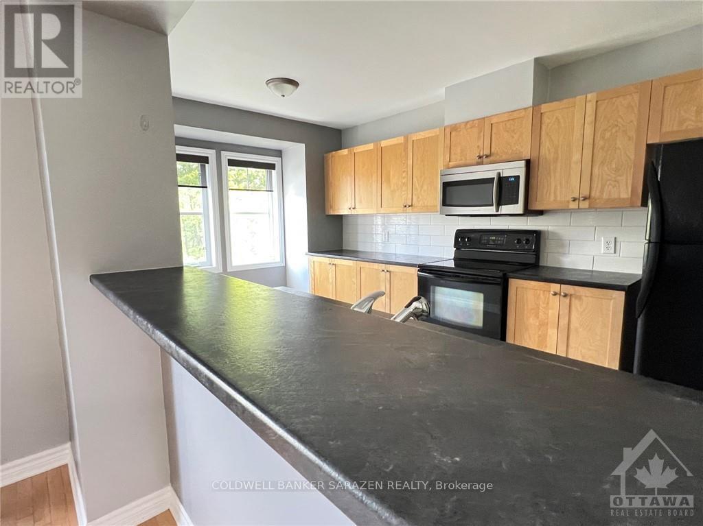 1610 Haydon Circle, Ottawa, Ontario  K2J 0K5 - Photo 10 - X12759826