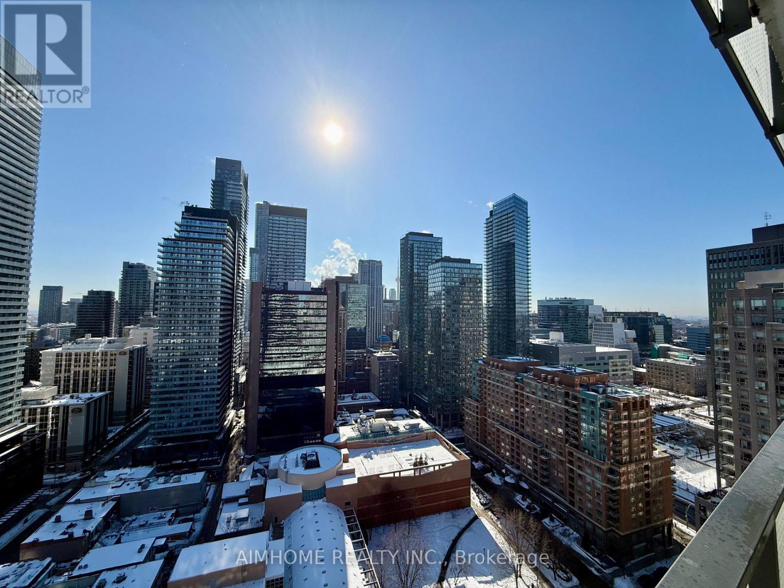 2204 - 11 Wellesley Street W, Toronto, Ontario  M4Y 0G4 - Photo 12 - C12711990