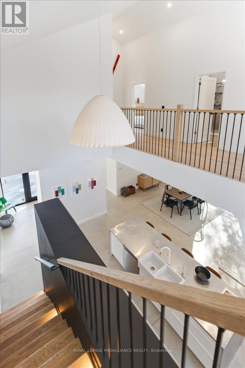 372 Prinyers Cove Crescent, Prince Edward County, Ontario  K0K 2T0 - Photo 33 - X12736504