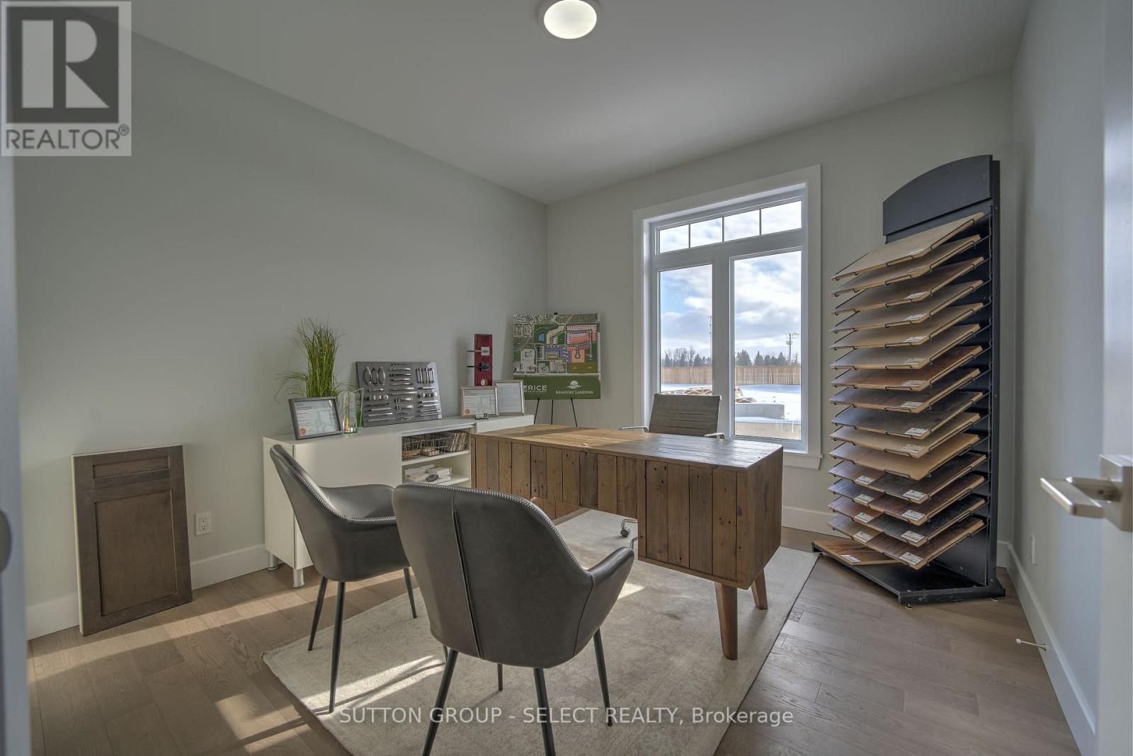 19 Lois Court, Lambton Shores, Ontario  N0M 1T0 - Photo 28 - X12665526