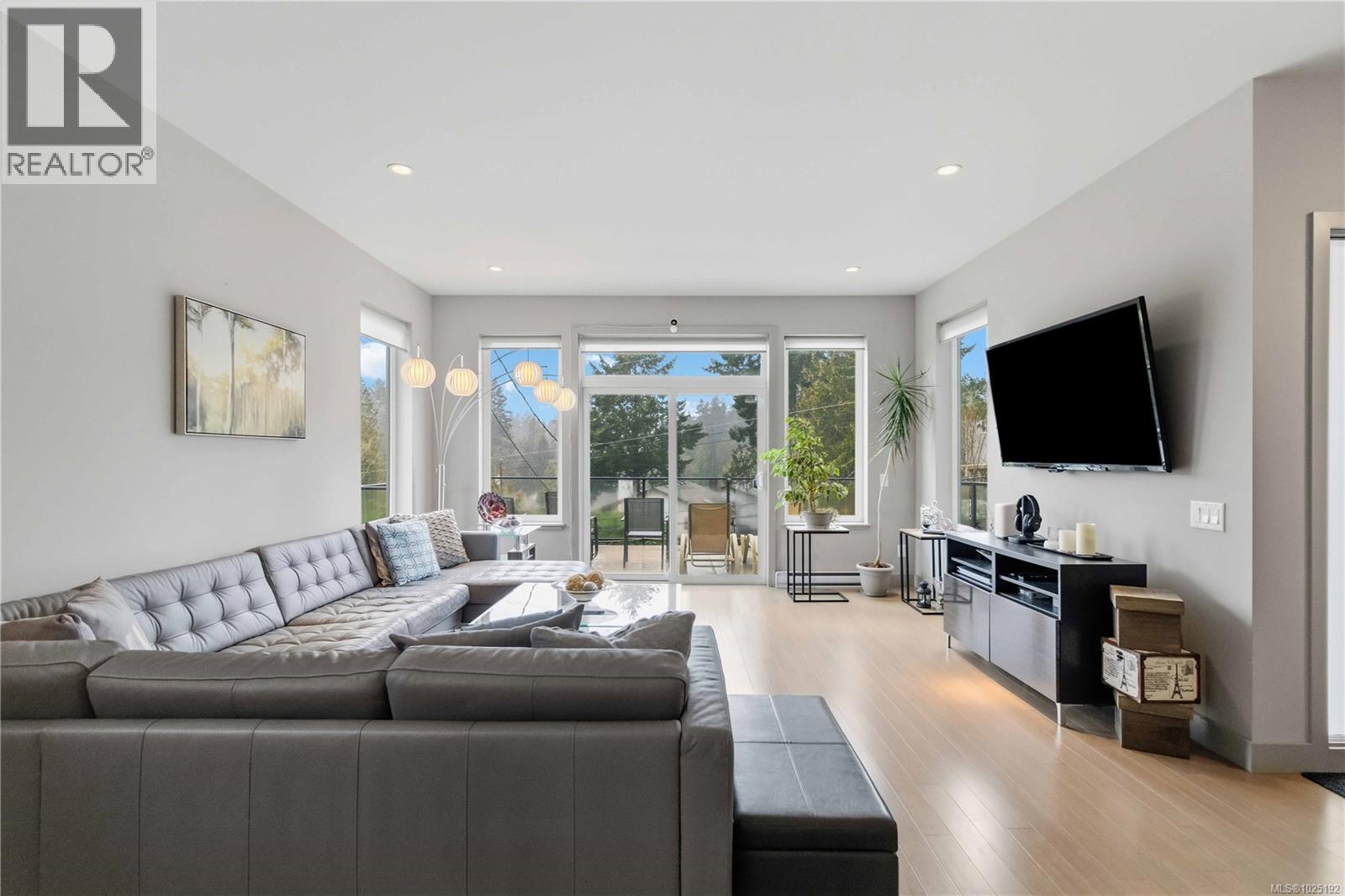 C 2524 Mill Hill Rd, Langford, British Columbia  V9B 4X7 - Photo 11 - 1025192