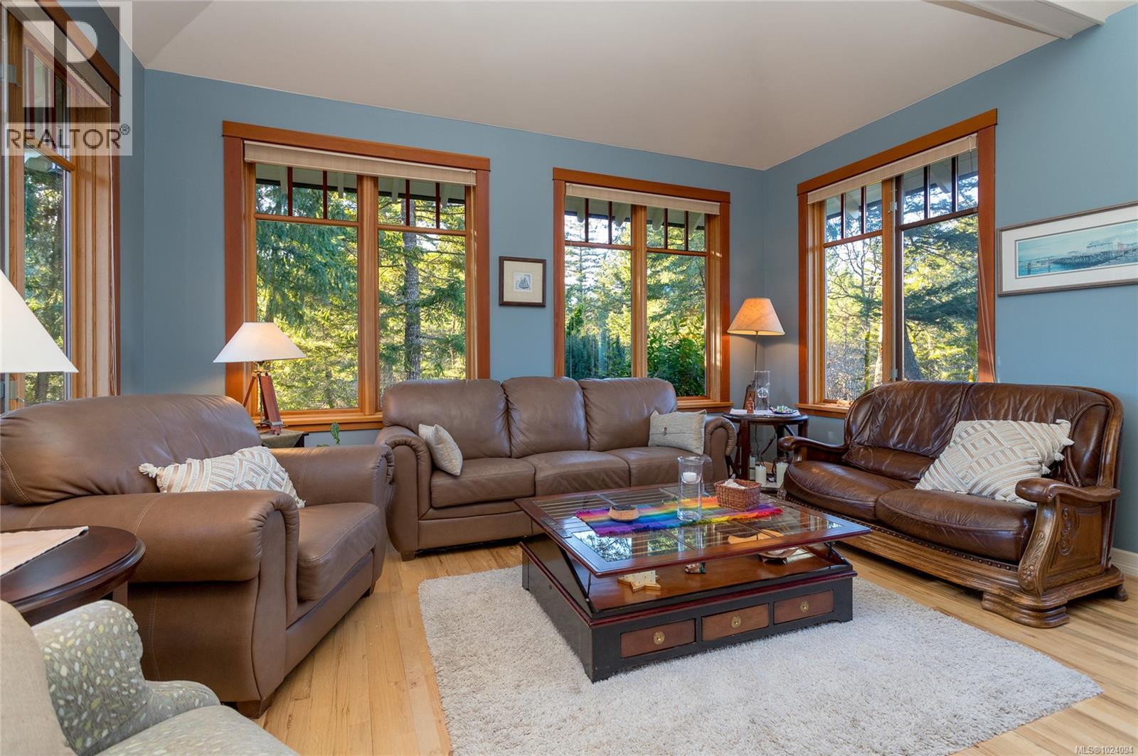 240 Viaduct Ave W, Saanich, British Columbia  V9E 2B6 - Photo 23 - 1024094