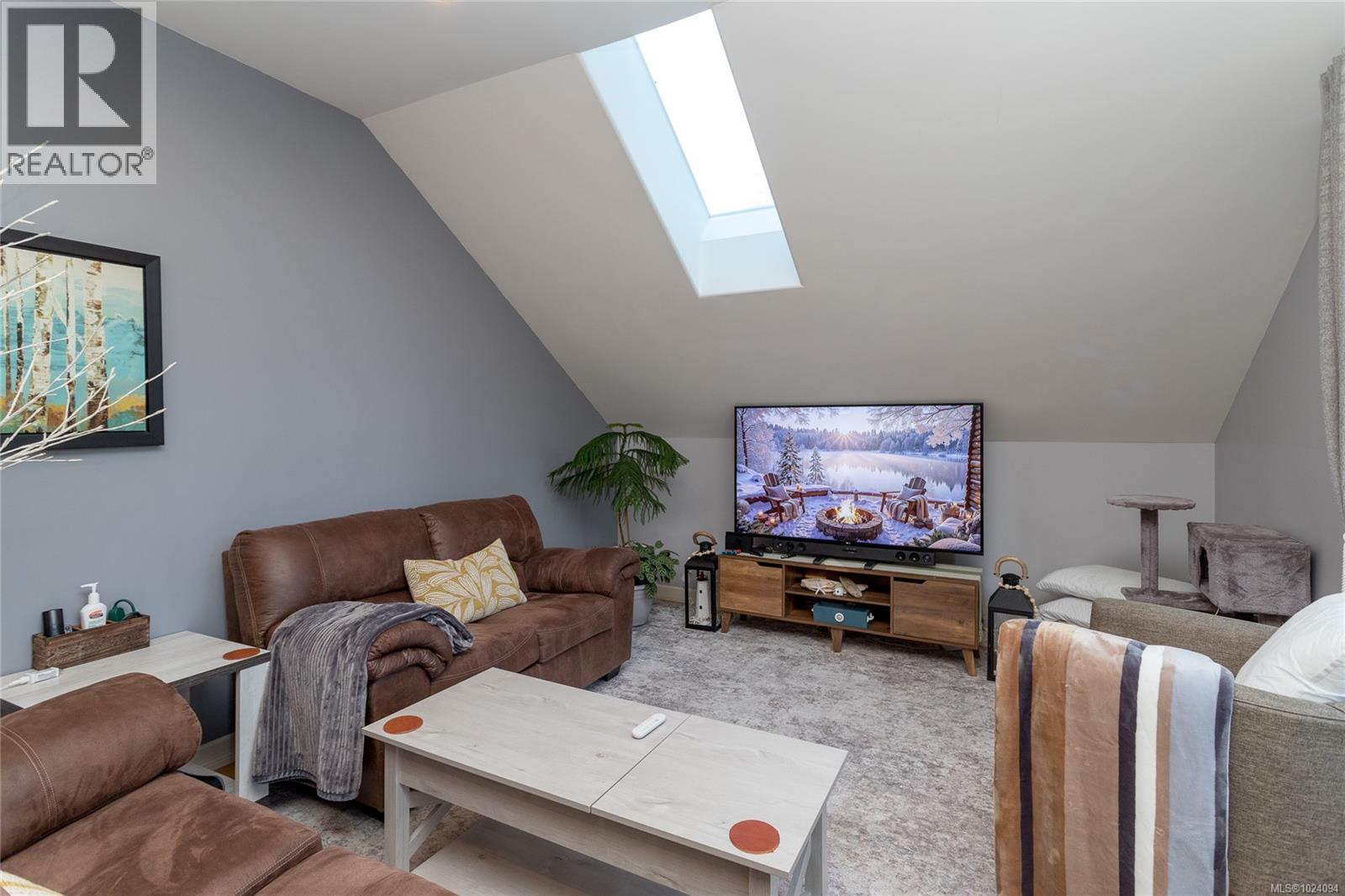 240 Viaduct Ave W, Saanich, British Columbia  V9E 2B6 - Photo 57 - 1024094