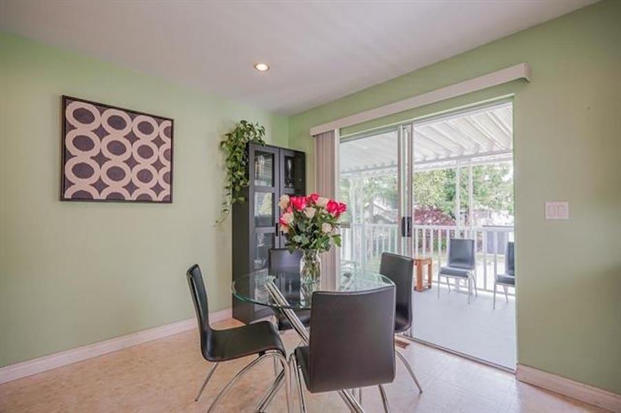 14751 89a Avenue, Surrey, British Columbia  V3R 7Z9 - Photo 10 - R3086360