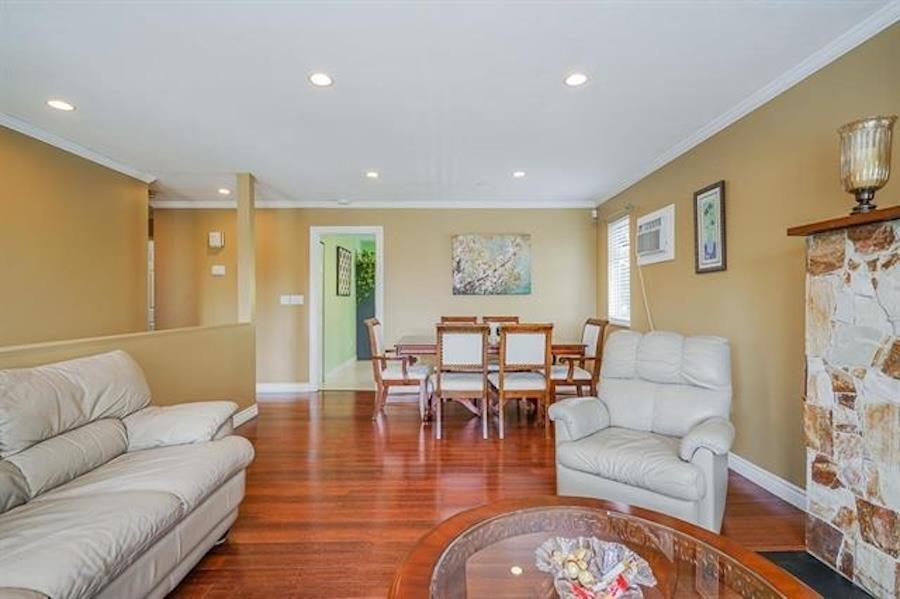 14751 89a Avenue, Surrey, British Columbia  V3R 7Z9 - Photo 5 - R3086360