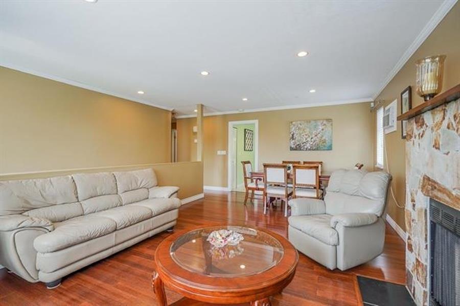 14751 89a Avenue, Surrey, British Columbia  V3R 7Z9 - Photo 6 - R3086360