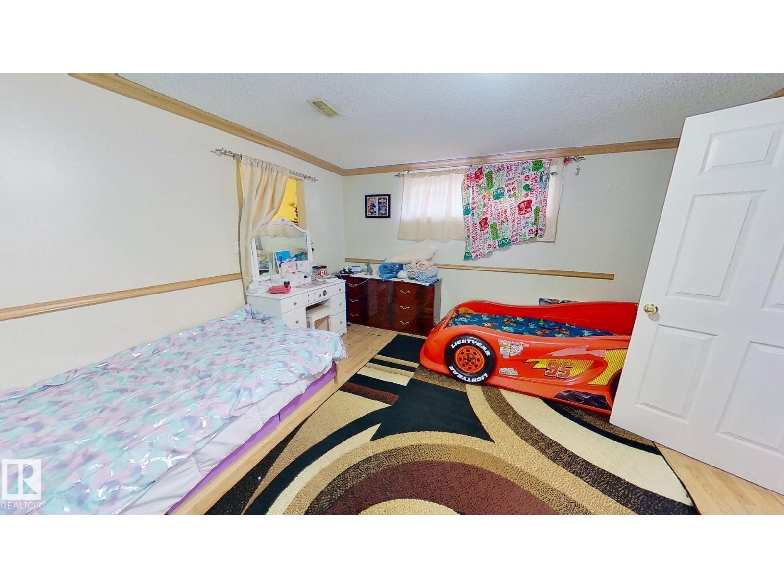 9216 130 Av Nw, Edmonton, Alberta T5E 0S2 - Photo 15 - E4472257