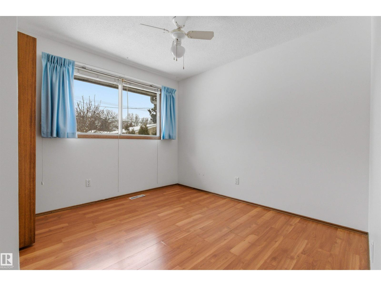 9718 150 St Nw, Edmonton, Alberta  T5P 1N4 - Photo 12 - E4472258