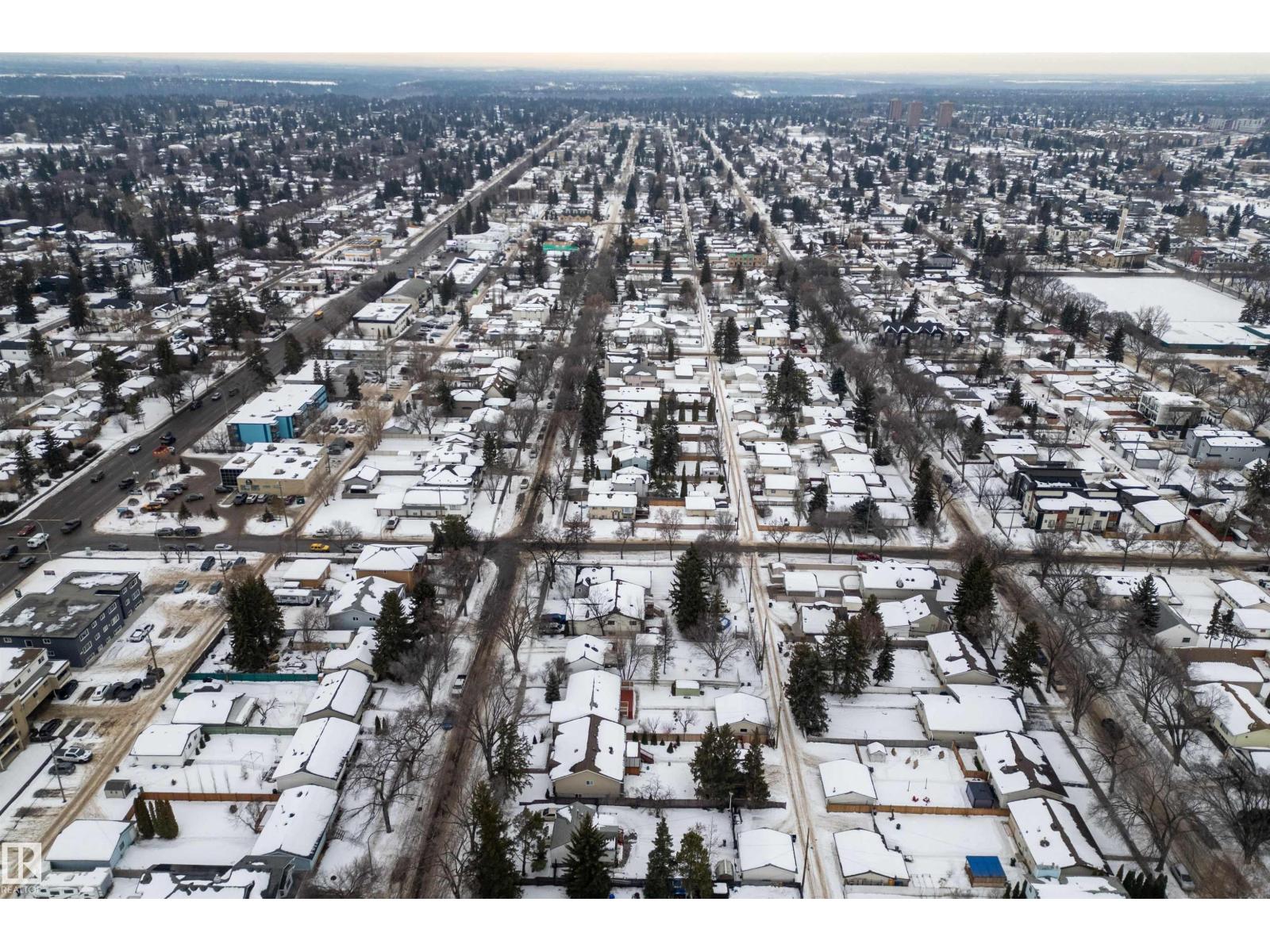 9718 150 St Nw, Edmonton, Alberta  T5P 1N4 - Photo 37 - E4472258