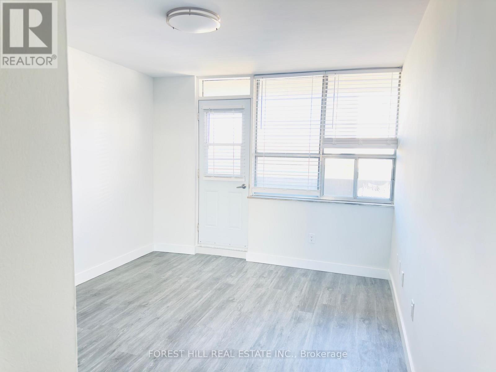 804 - 34 Walmer Road, Toronto, Ontario  M5R 2W6 - Photo 7 - C12759778