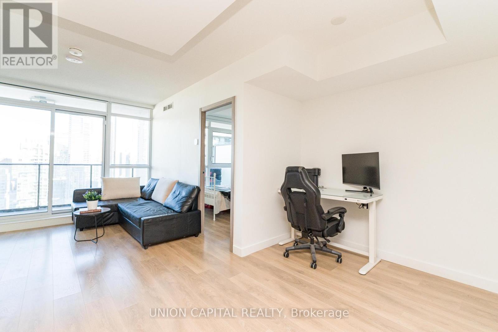 4502 - 38 Widmer Street, Toronto, Ontario  M5V 0P7 - Photo 11 - C12759828