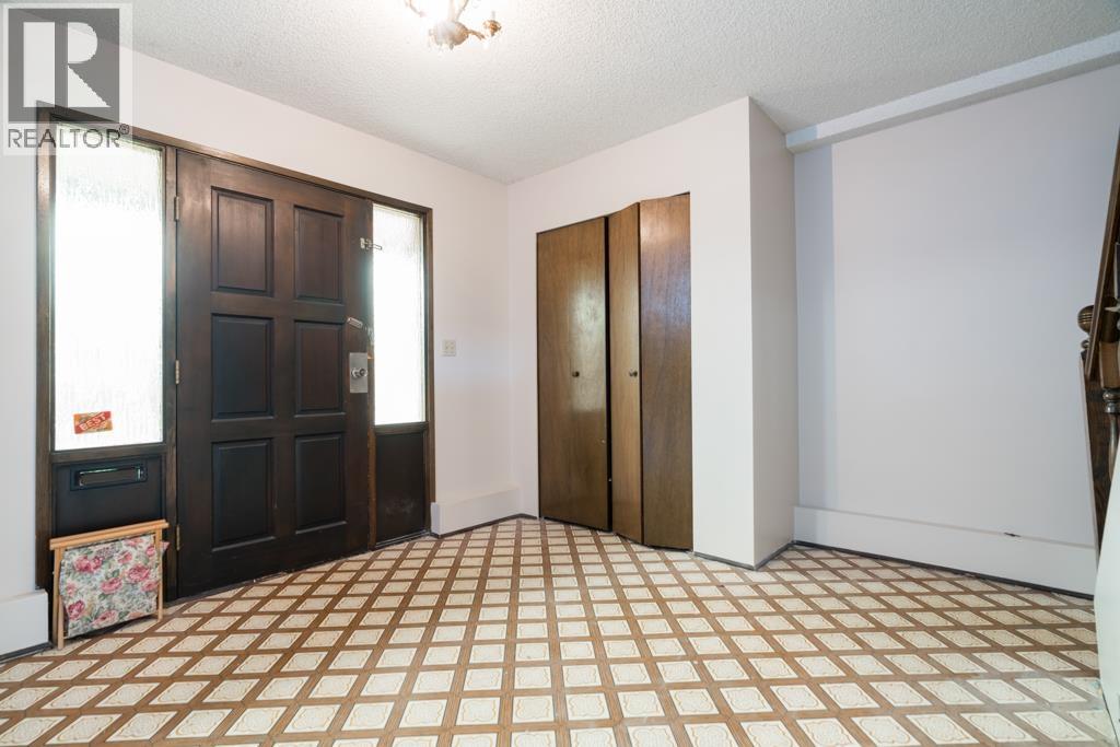 8411 Rideau Drive, Richmond, British Columbia  V7A 4M6 - Photo 4 - R3086235