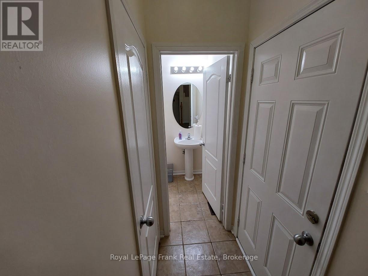 1513 Glenbourne Drive, Oshawa, Ontario  L1K 0M5 - Photo 10 - E12759840