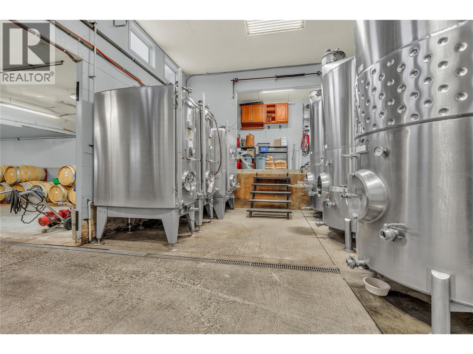 3974 Hwy 97 Highway, Oliver, British Columbia  V0H 1T1 - Photo 32 - 10374332