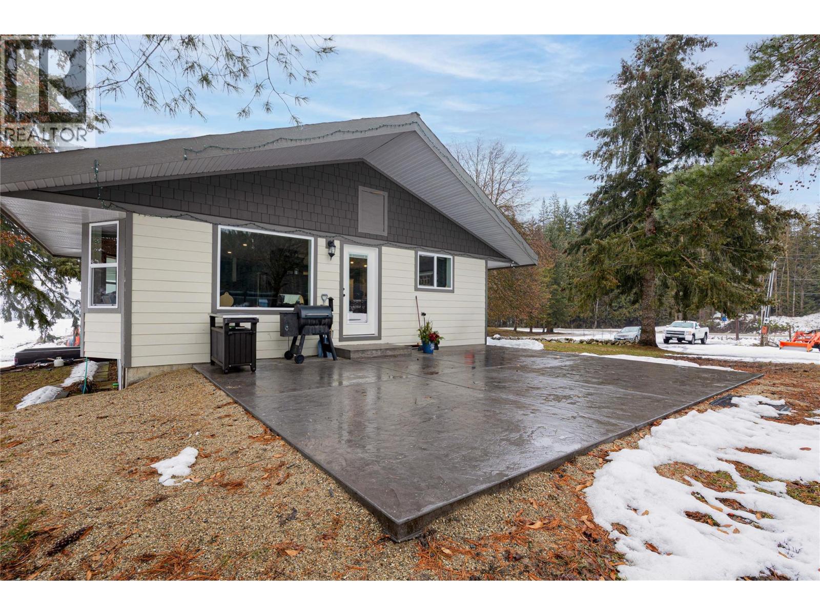 414 Mallory Road, Enderby, British Columbia  V4Y 4H9 - Photo 20 - 10375007