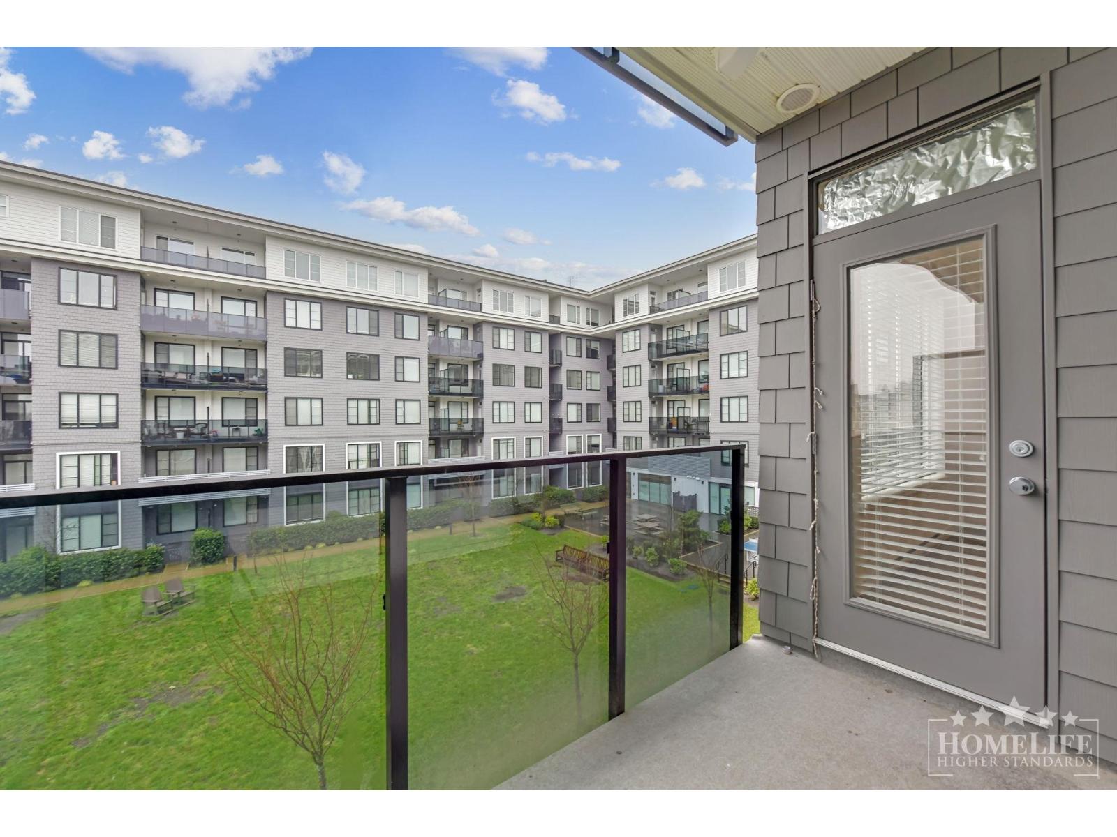 303 15835 85 Avenue, Surrey, British Columbia  V4N 6W6 - Photo 8 - R3086807