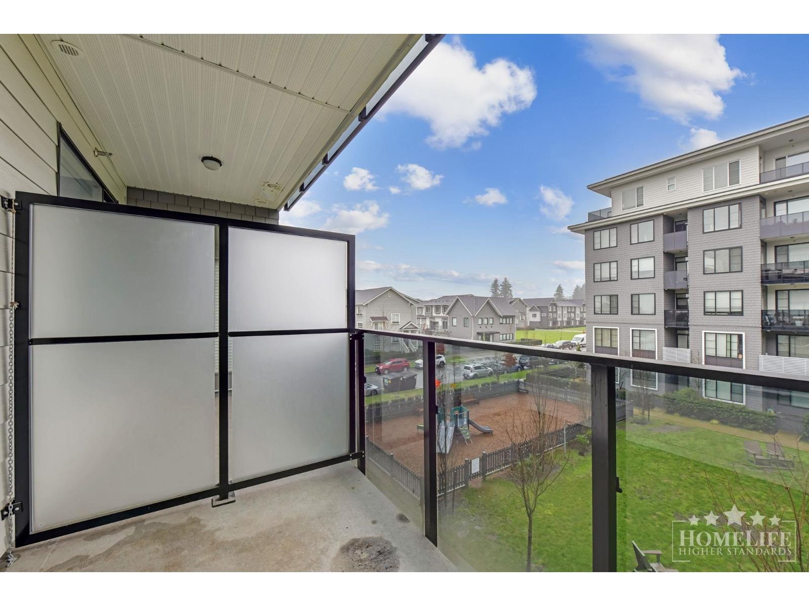 303 15835 85 Avenue, Surrey, British Columbia  V4N 6W6 - Photo 9 - R3086807