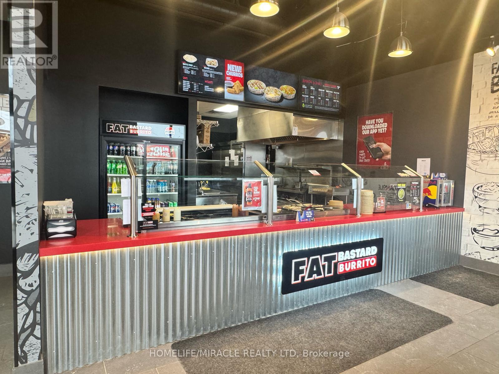 498 Holland Street W, Bradford West Gwillimbury, Ontario  L3Z 0C1 - Photo 2 - N12759750