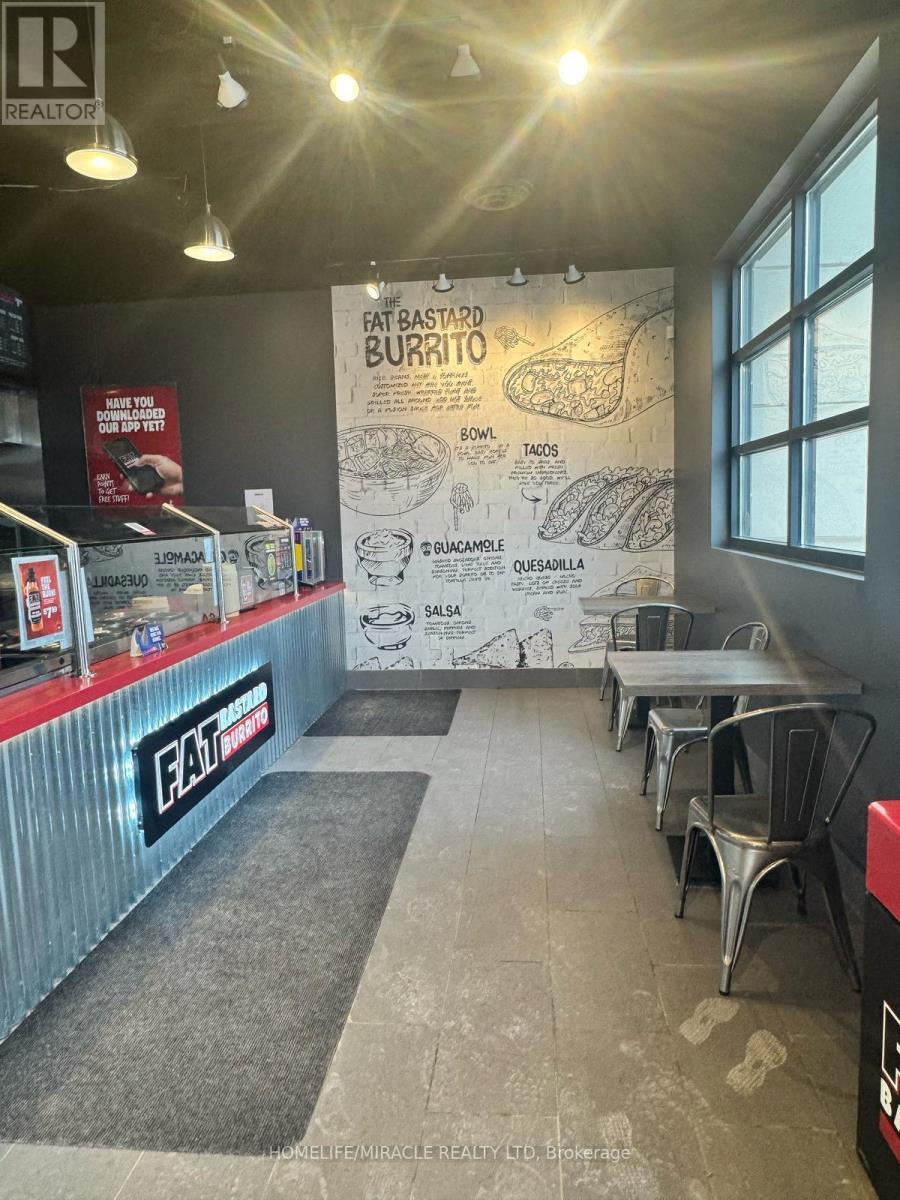 498 Holland Street W, Bradford West Gwillimbury, Ontario  L3Z 0C1 - Photo 3 - N12759750