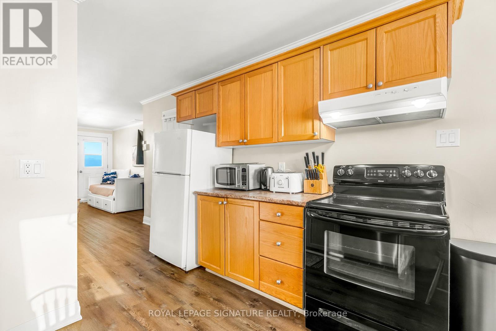 6 - 734 Shore Lane, Wasaga Beach, Ontario  L9Z 2C7 - Photo 11 - S12759772