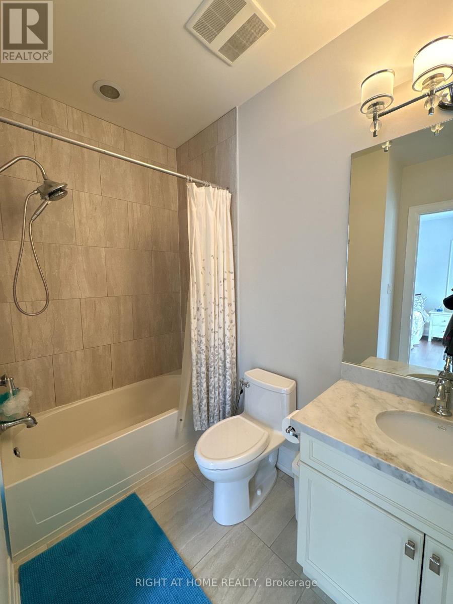 1 - 456 Lakeshore Road W, Oakville, Ontario  L6K 1S4 - Photo 27 - W12759820