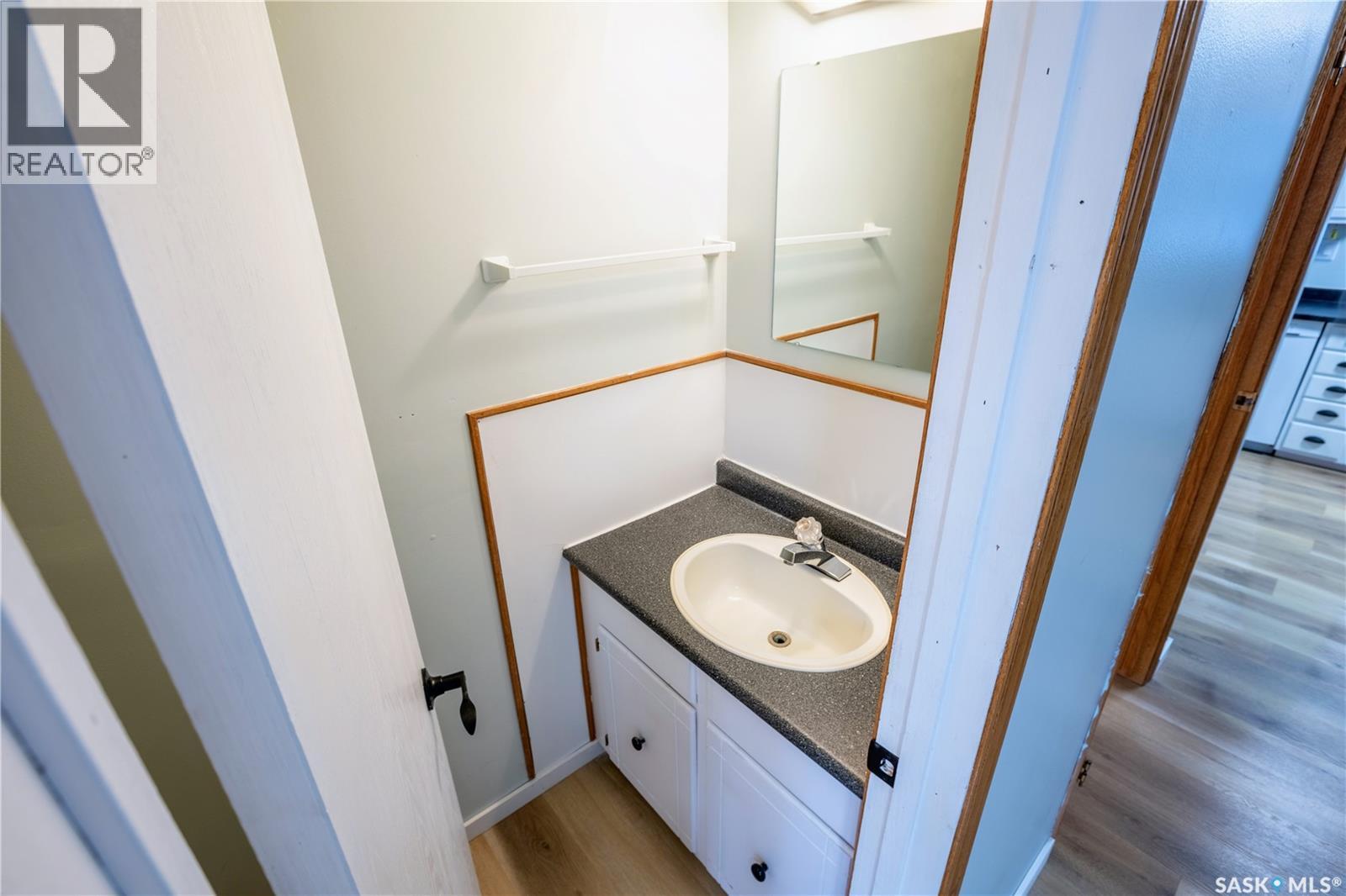 54 Buttercup Crescent Nw, Moose Jaw, Saskatchewan  S6J 1A4 - Photo 10 - SK027977