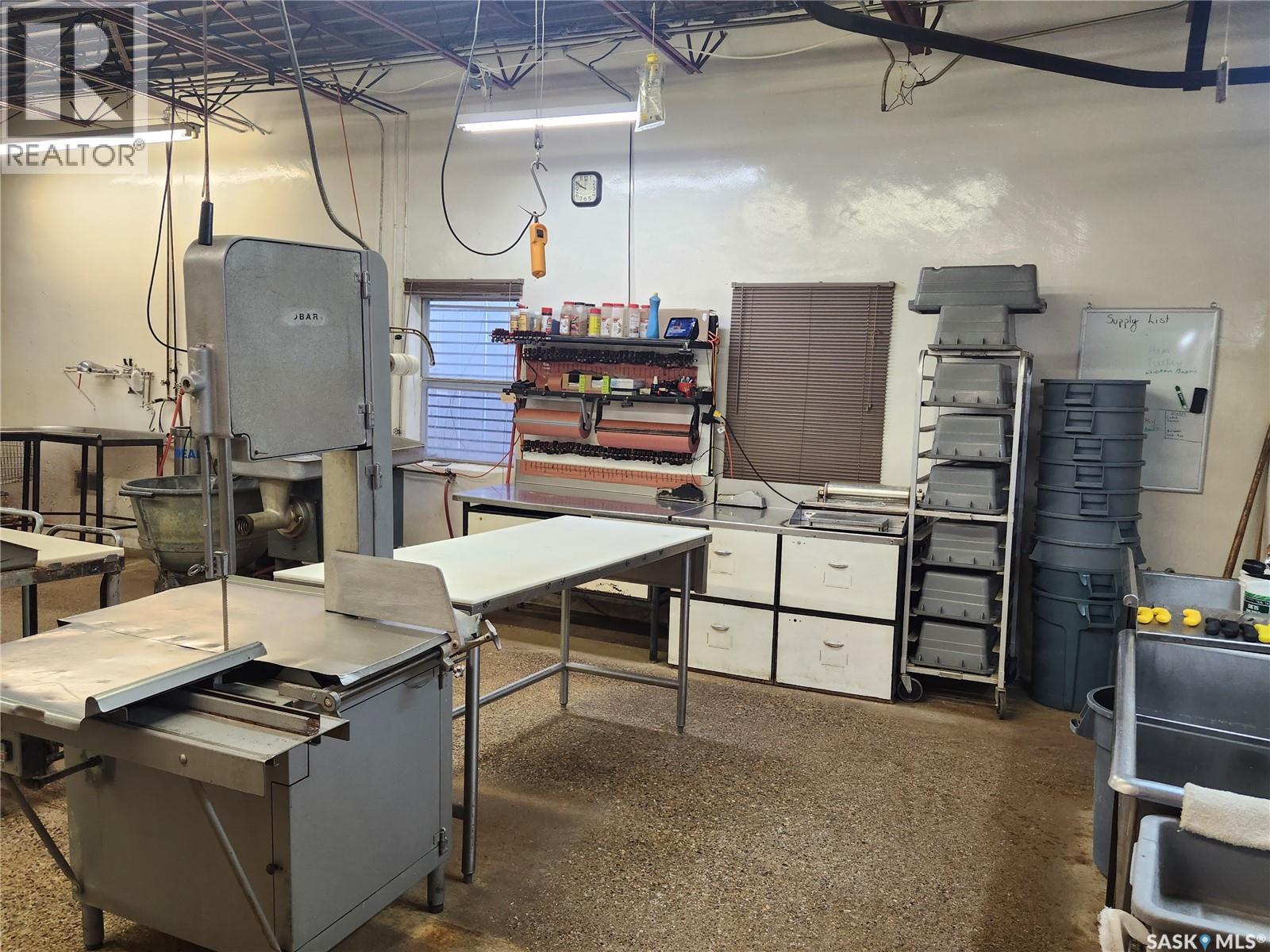 301 Franklin Street, Outlook, Saskatchewan  S0L 2N0 - Photo 11 - SK027934