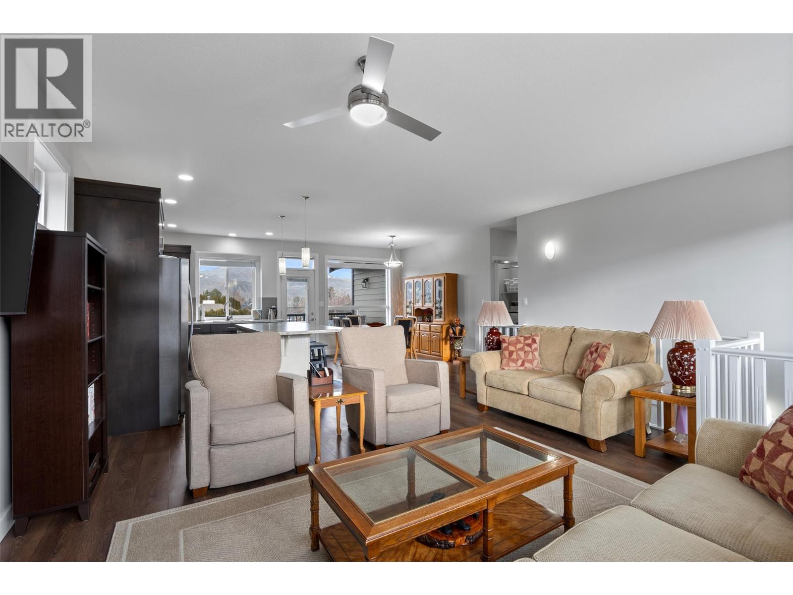 1726 Happyvale Avenue, Kamloops, British Columbia  V2B 4H5 - Photo 8 - 10373836