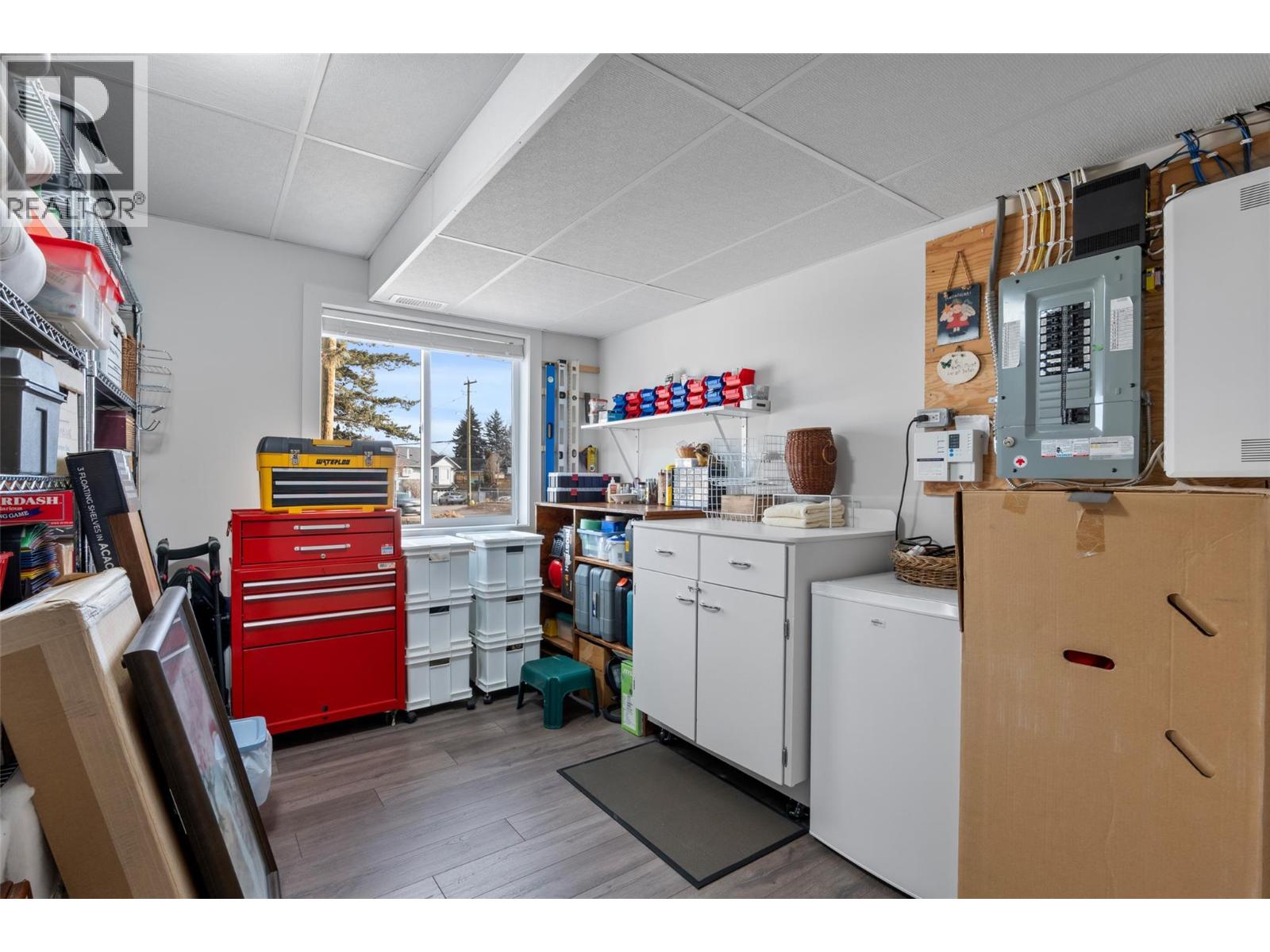 1726 Happyvale Avenue, Kamloops, British Columbia  V2B 4H5 - Photo 40 - 10373836