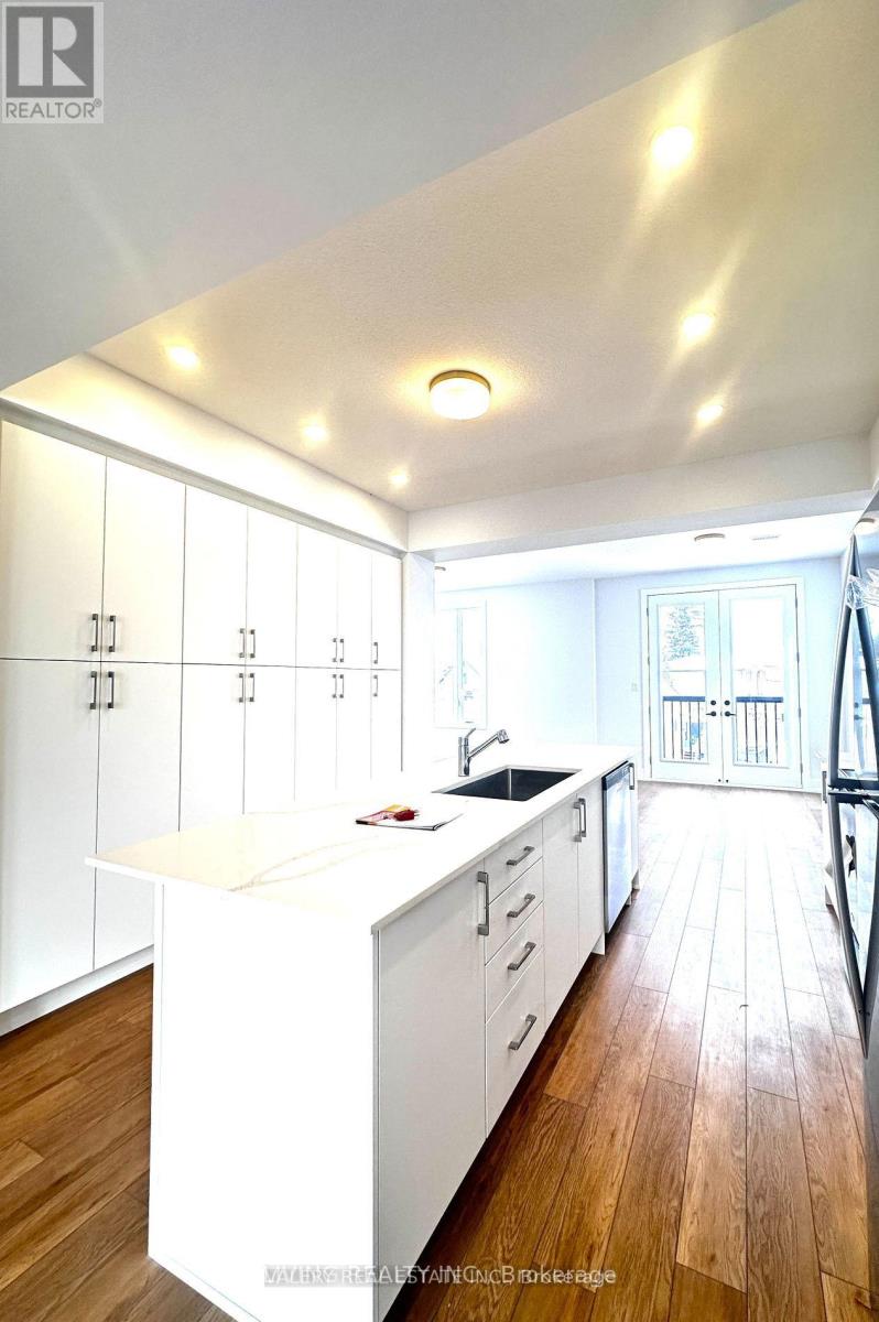 68 - 99 Roger Street, Waterloo, Ontario  N2J 1A4 - Photo 6 - X12759760