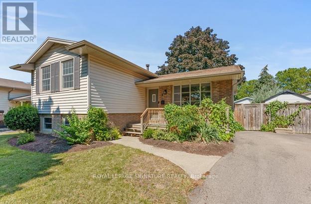 4 Laguna Crescent, St. Catharines, Ontario  L2M 6Z9 - Photo 2 - X12759788