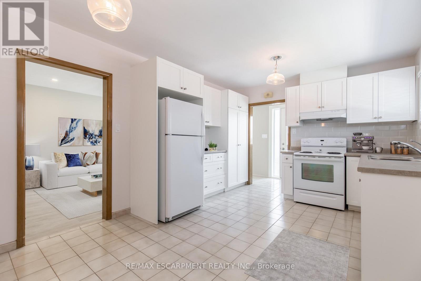 1 - 249 West 33rd Street, Hamilton, Ontario  L9C 5J7 - Photo 10 - X12759830