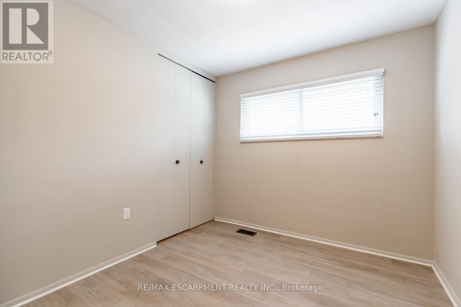 1 - 249 West 33rd Street, Hamilton, Ontario  L9C 5J7 - Photo 22 - X12759830