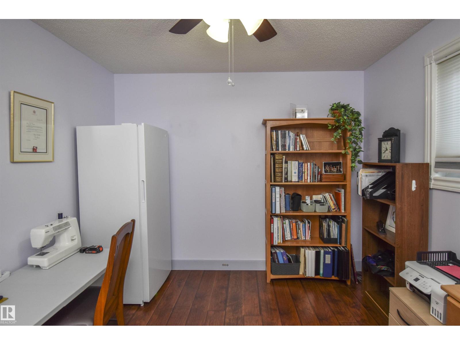 4042 37a Av Nw, Edmonton, Alberta  T6L 7A1 - Photo 19 - E4472264